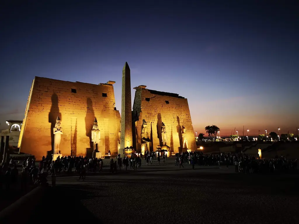 luxor-4862455_1280.webp