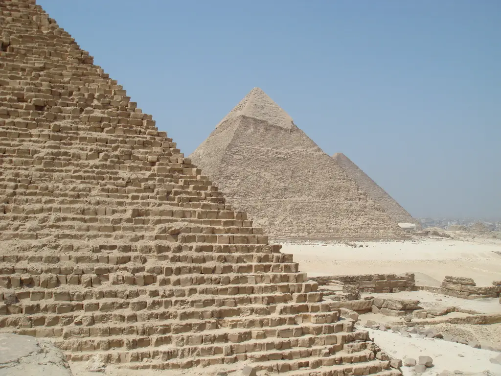 Day Tour to the Pyramids of Giza & Grand Egyptian Museum